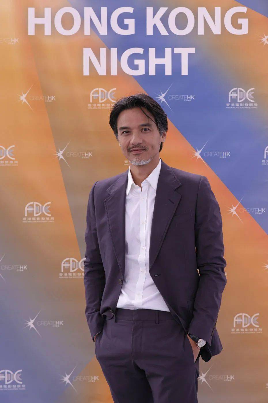 他与好友吴彦祖共同创立的"突围电影制作公司"自2012年以来,一直致力