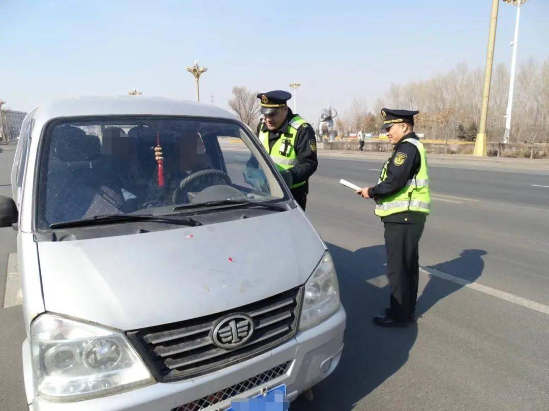 青冈县交通运输执法大队开展非法营运车辆集中整治行动
