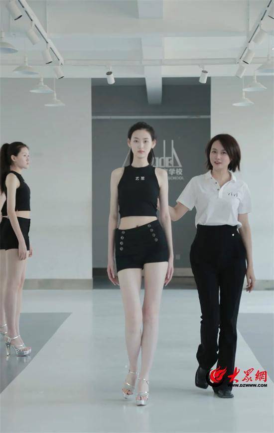 多元育人赋能学生全面发展山东省昌乐第一中学学子孔韵涵斩获全国第