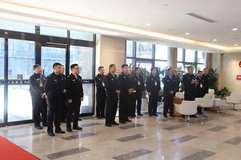 更多精彩瞬间请点击视频~—  end  —文字| 王   旭编辑 |陈晓雪审核