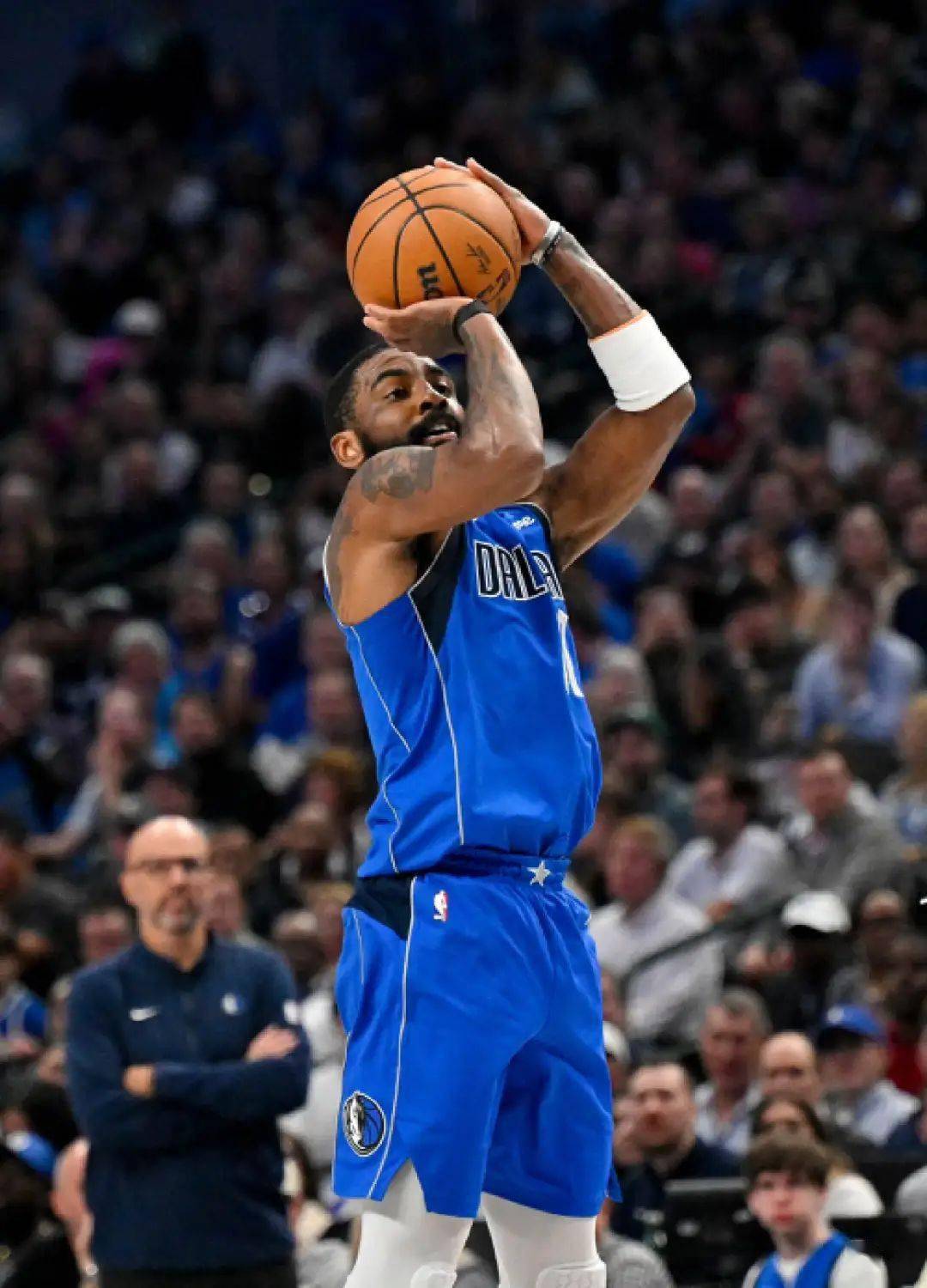 真的太难买了._欧文_kyrie_实战