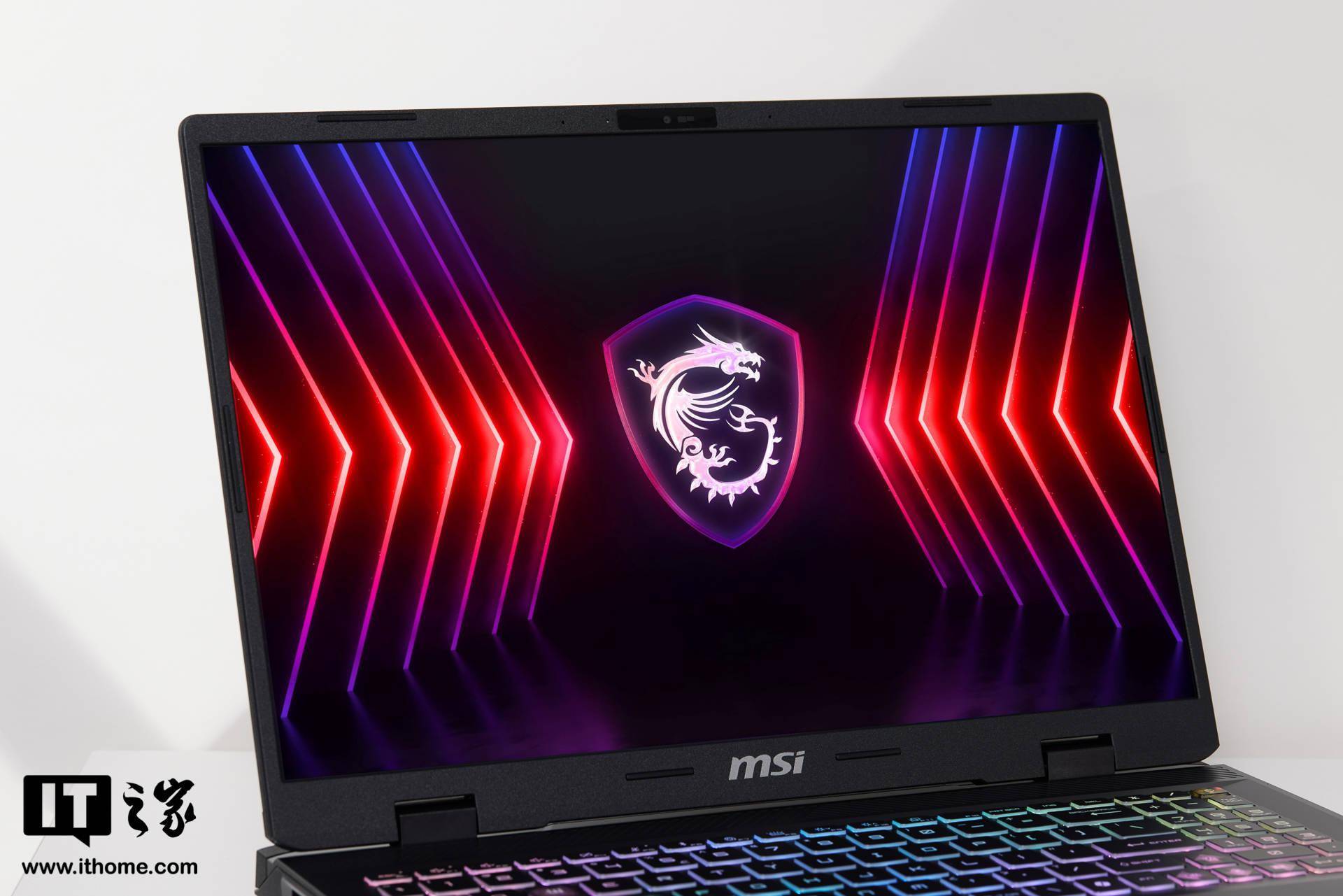 微星神影162024游戏本体验武力充沛的性能钢炮