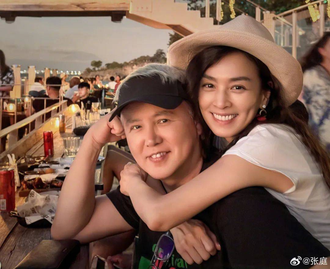 经历96套房产被查封,解封后,她又回来收割宝妈了_代理商_张庭_直播