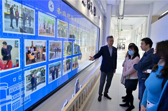 传承 创新 打造高品质学校——深圳宝安区校长,书记团队,江西铅山二中