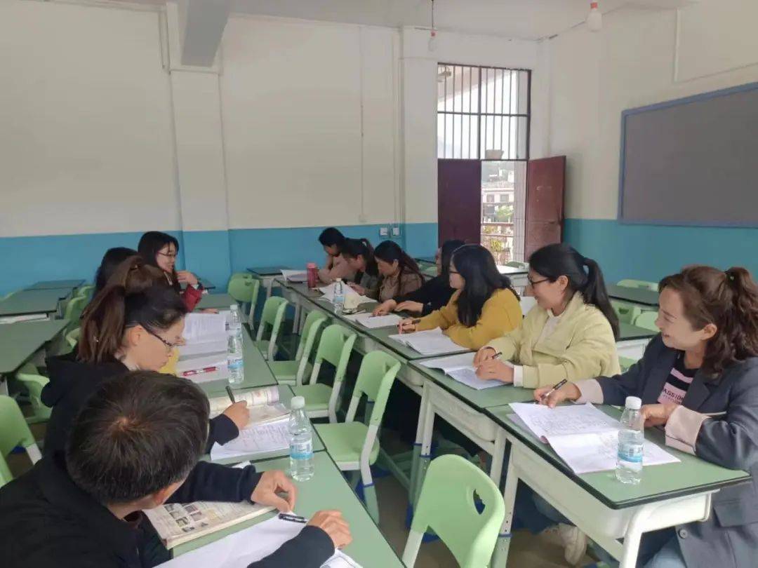 29教研3月28日桥头中学,五合中学两校携手开展数学,英语,物理,历史