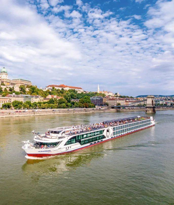 今年暑假带娃躺游欧洲5国2周徜徉蓝色多瑙河