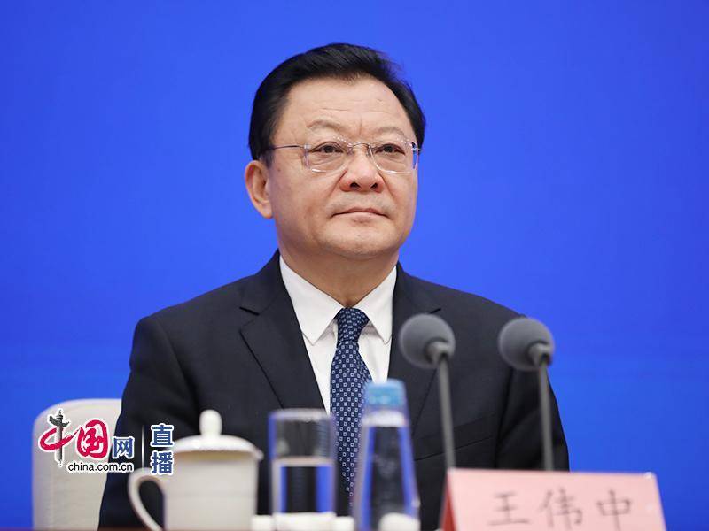 广东省省长王伟中:对于今年经济增长5%有信心、有底气,将实现一季度“开门红”_制造业_外贸_生产性服务业