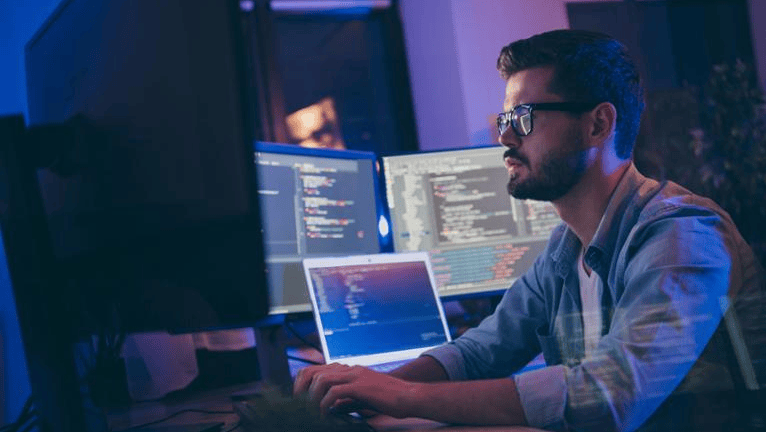 大数据是一个相对较新的术语,是在谷歌等公司开始