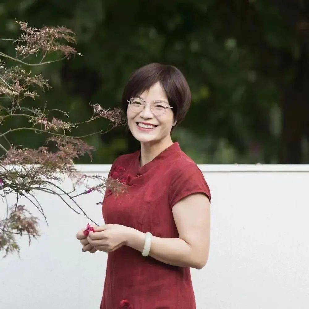 中国文化与文学研究所所长沈阳师范大学特聘教授孟繁华著名作家张欣