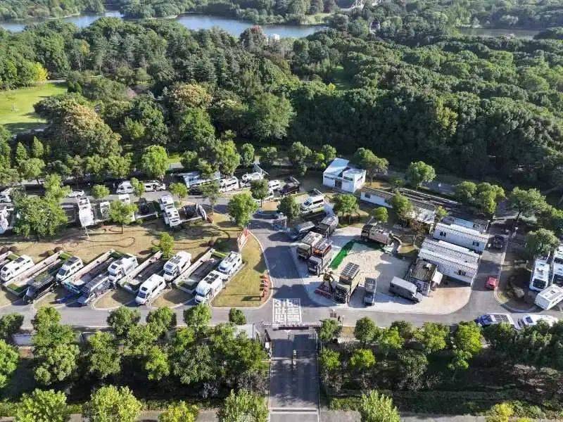 阿莫迪罗房车,莫斯卡房车,高赛房车,爱旅途房车,网红房车,瑞弗房车