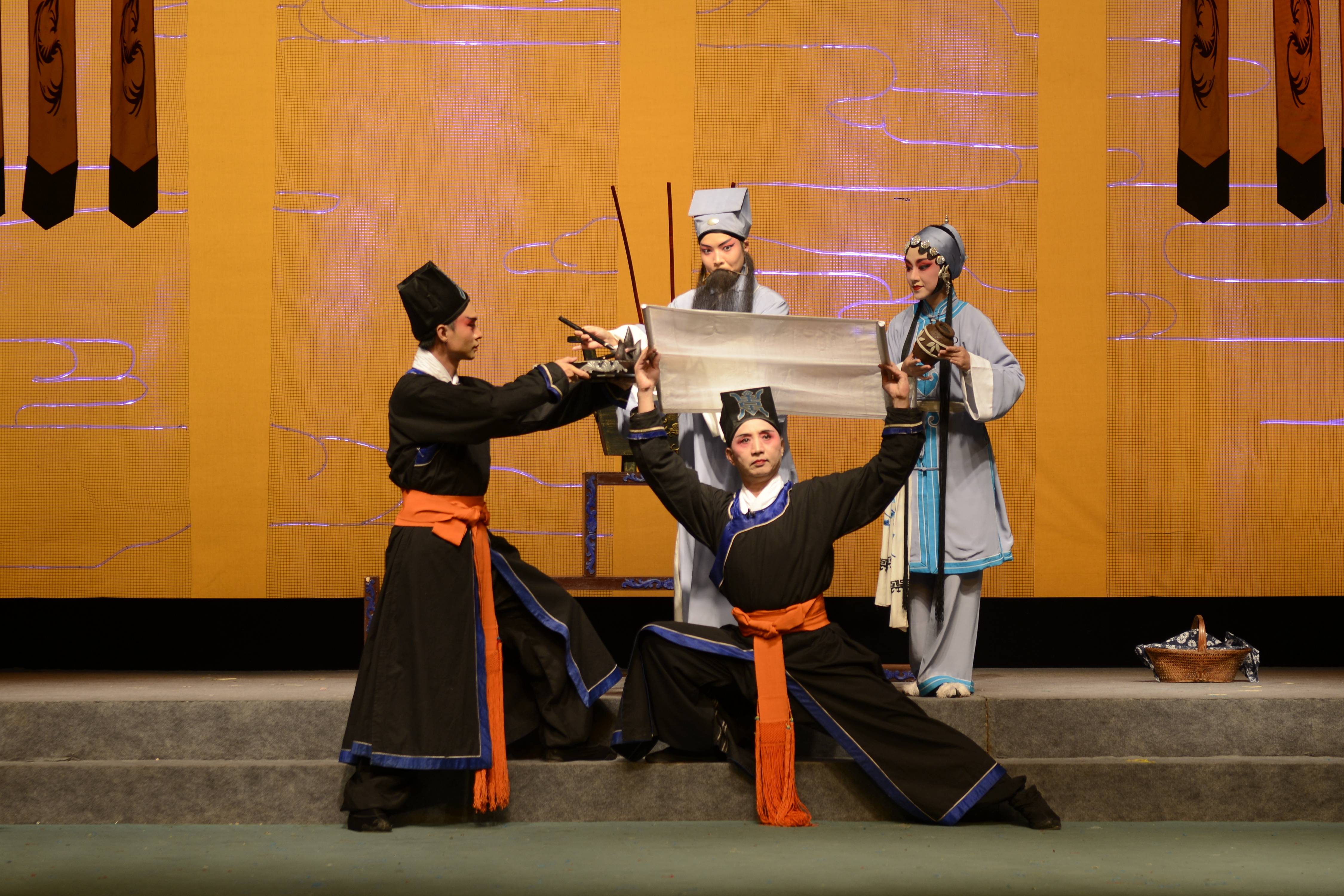 汉剧经典剧目求骗记在宜上演开启西部五城巡演之旅