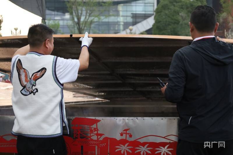 来贵州共赴一场"万人牛汤锅"美食盛宴_活动_杨贇_牛肉汤