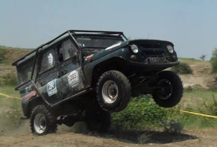 我是一辆想法简单的车:秒天秒地秒吉姆尼_搜狐汽车_搜狐网