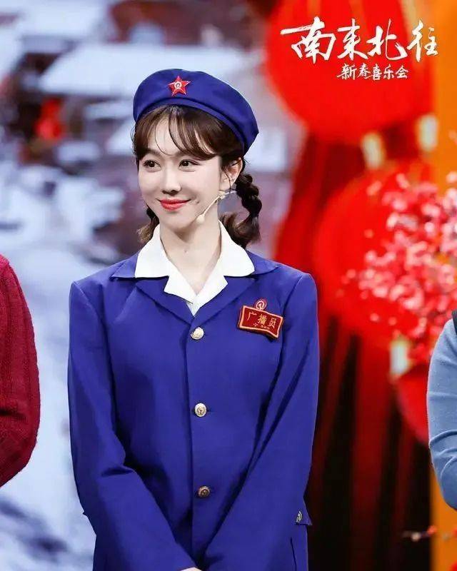 的采访中曾对她的身材赞不绝口,他表示:"姜妍的身材比林志玲还要出色