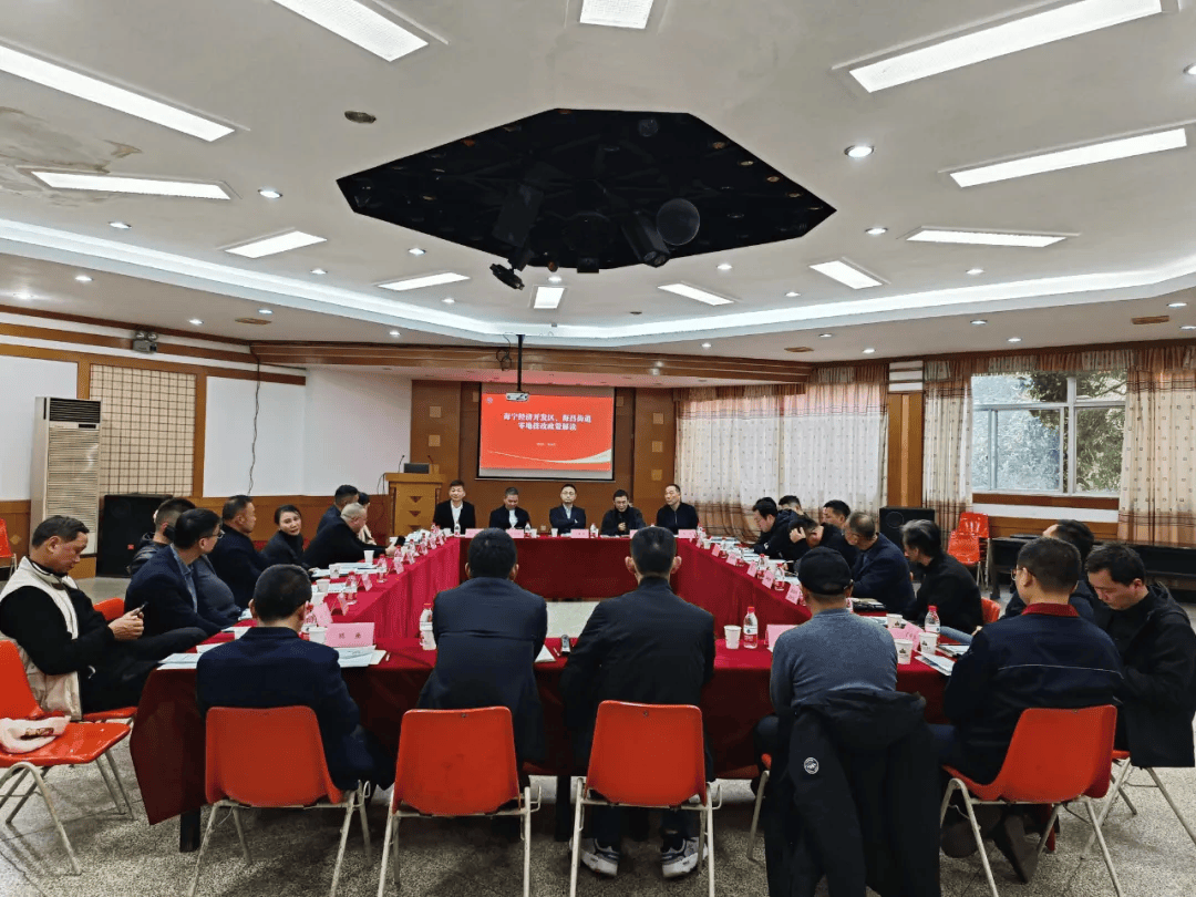 商会动态锚定新质生产力海宁经济开发区海昌街道商会16家纺织企业走进