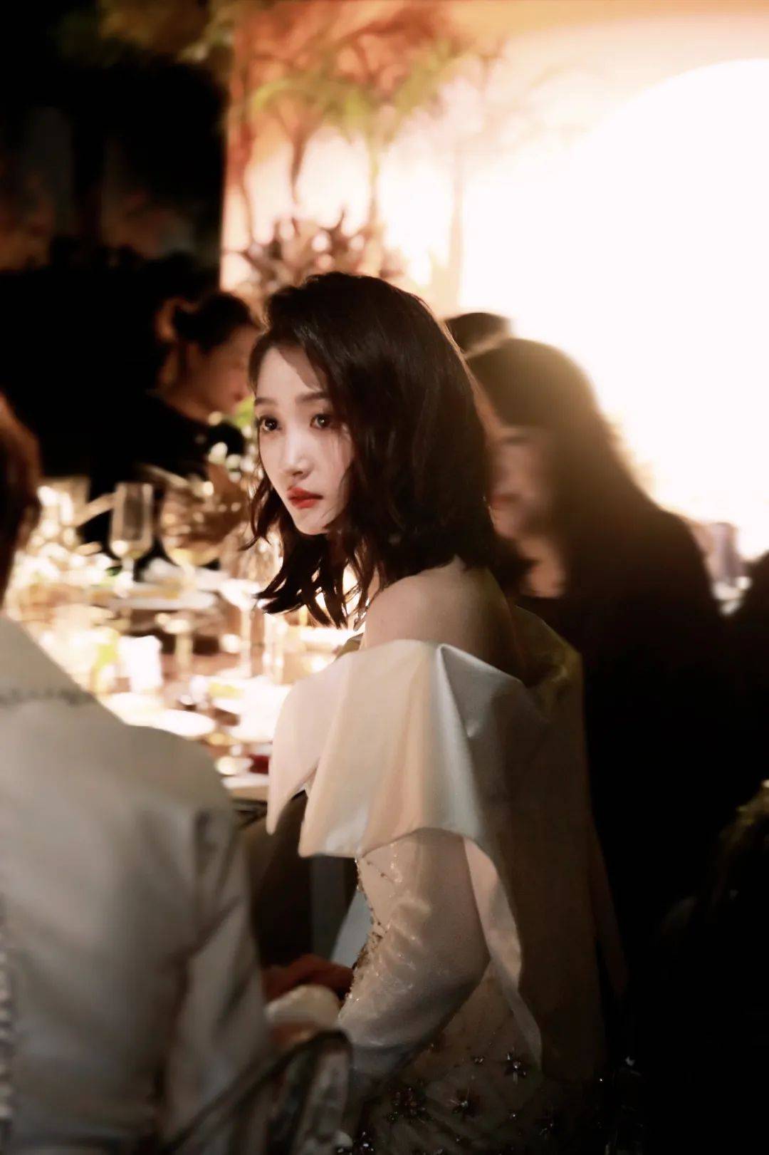 出圈发型第一名但要不要跟风还是看完这篇再决定