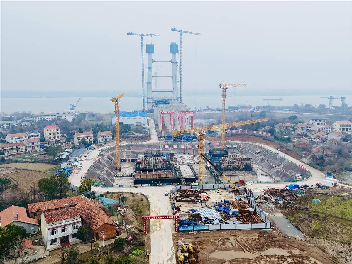 去年倍增今年首季增长31湖北交投高速公路投资再创新高