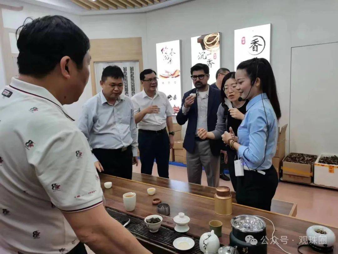 你好这里是观珠即将举世瞩目