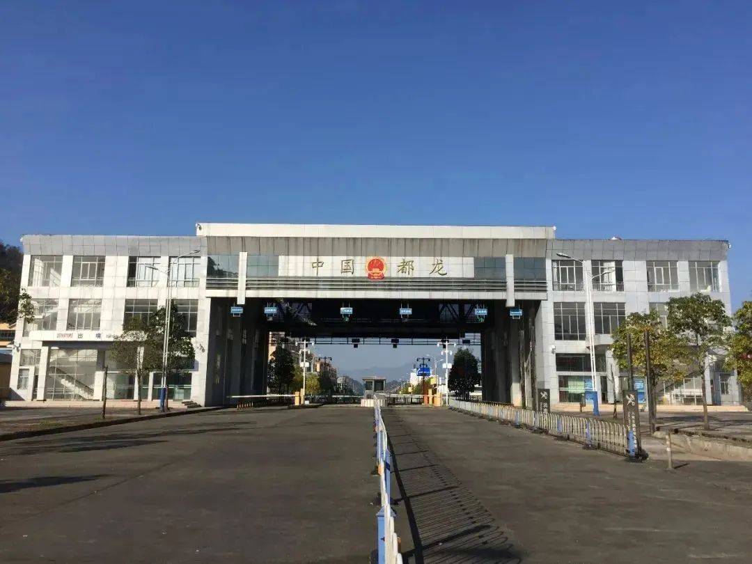 天保口岸「我的区位优势」·文山集海拔相对高,纬度相对低,降雨相对多