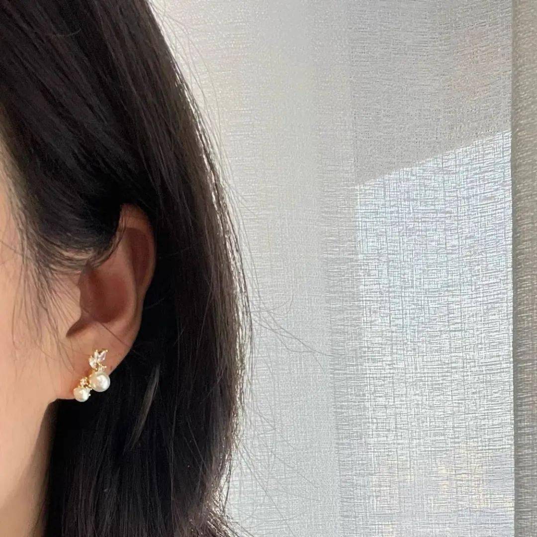 s925的银针防过敏和保色,耳朵敏感的姐妹也可以戴～# 08 三颗珍珠交叉
