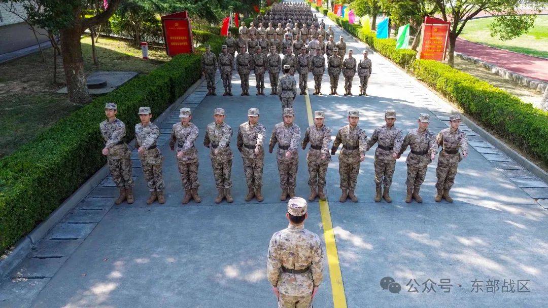 这4个新兵，都是“二次入伍”_军营_服役_王嘉豪