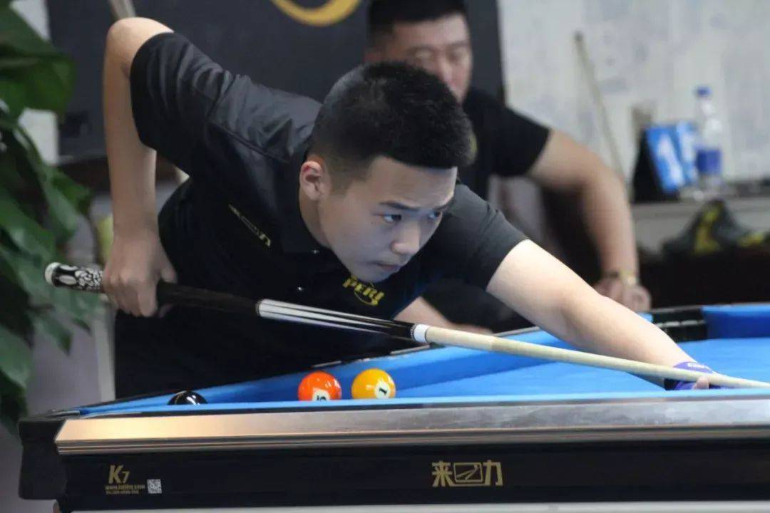 20岁赵岩昊荣获全球总决赛世界第八_台球大师赛_比赛_郑宇伯