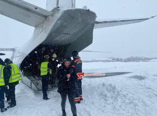 飞机轮胎起火起飞时偏离跑道厕所粪便流入客舱近期事故频发