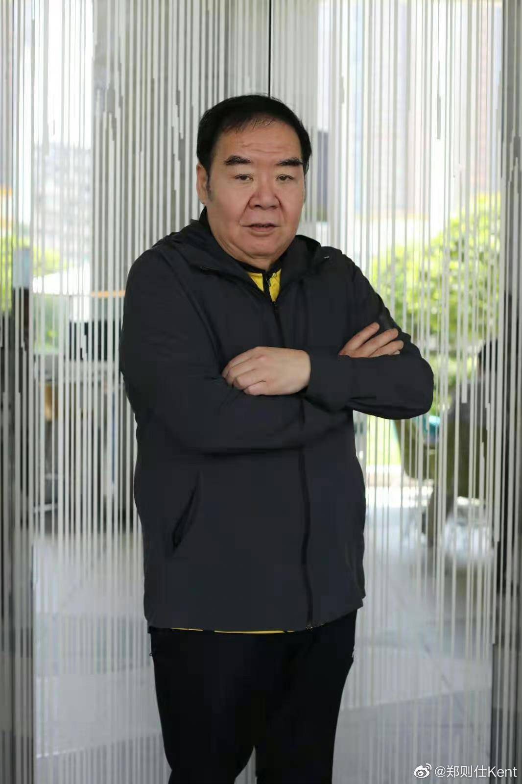 恭喜!知名港星郑则仕被曝嫁女,女方作风低调没想过入行发展