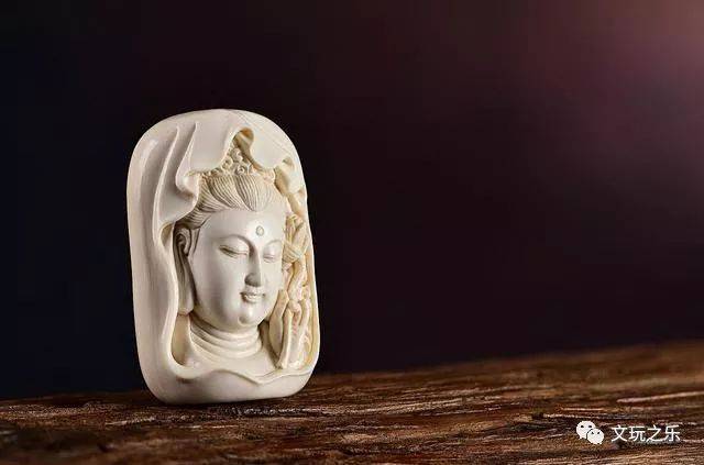 19岁福建男孩微商卖文玩,骗了行家们三十多万_女士_商家_象牙