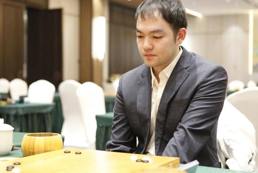 好柯洁连续弃赛懒得下就不下10年无冠行大运夺冠