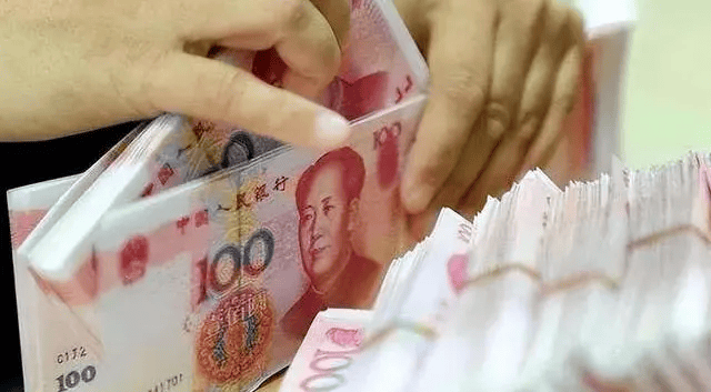 又一颗巨雷暴了比恒大总负债还多114万亿15万名投资者或面临血本无归