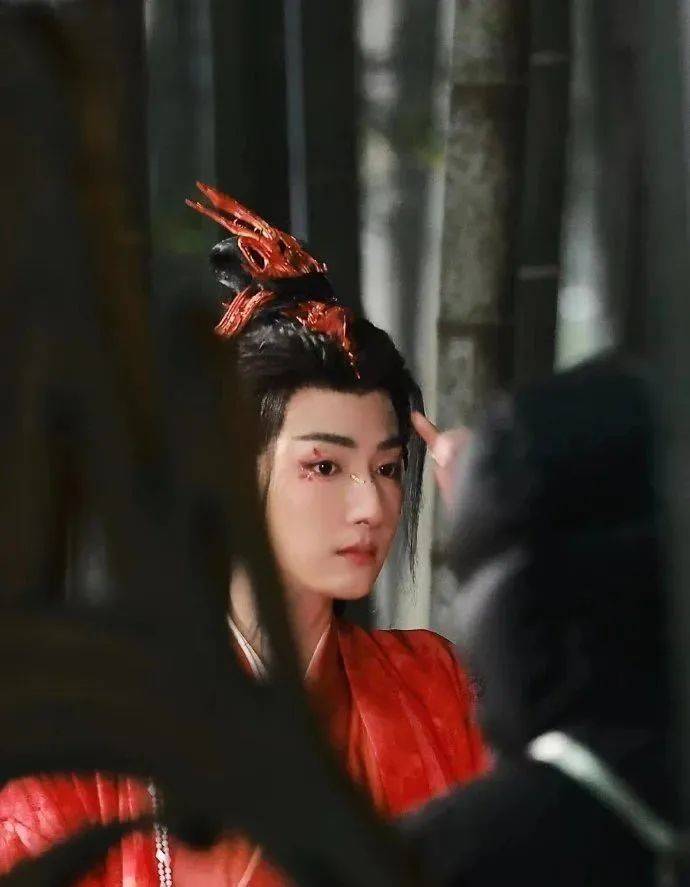 霍建华劈腿张雪迎范丞丞卖惨洗粉王一博李沁关系林志玲被抛弃刘昱晗求