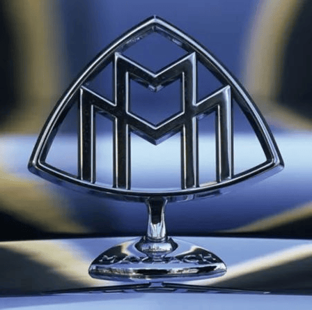 宾利一些限量版的车型上的车标也价值不菲,比如限量版的慕尚(参数