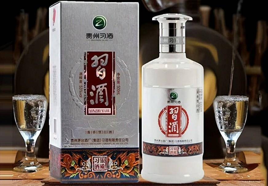 2,国康1935此酒是贵州老品牌名酒,产自美酒圣地茅台镇,国康是行业优级
