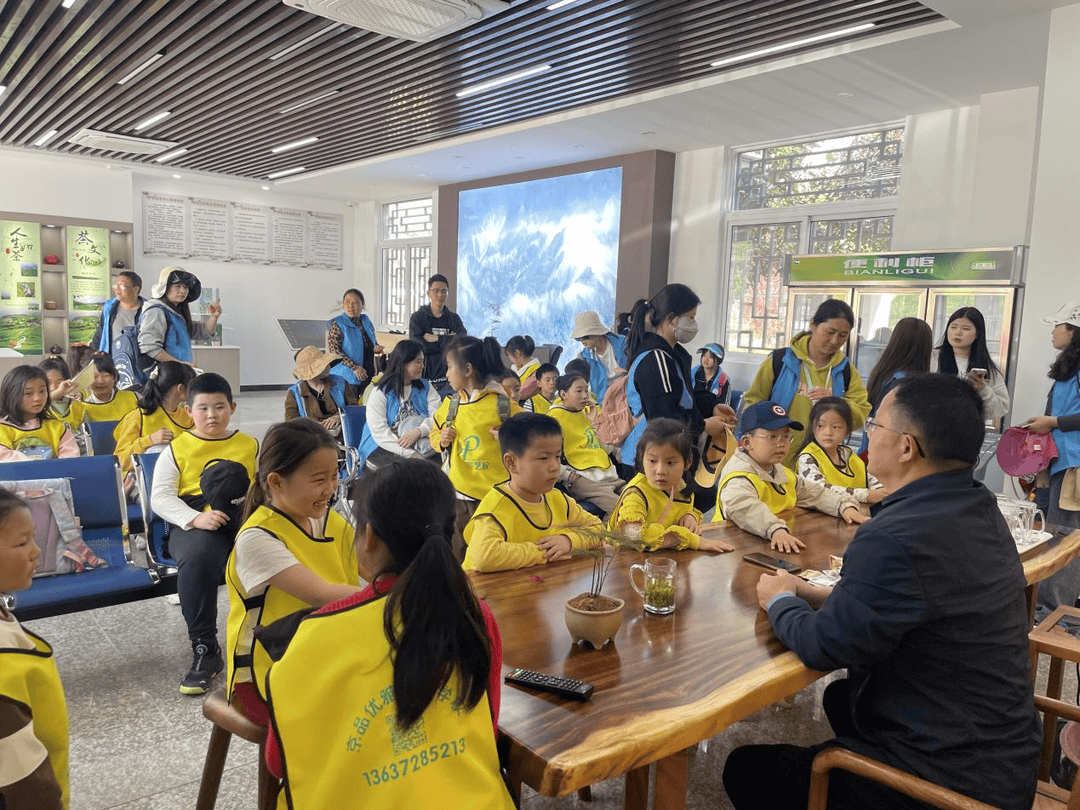 安徽桐城青少年研学实践龙眠双溪营地开展茶文化科普研学游活动_街道_发展_师生