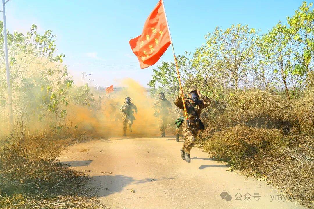 别样军旅迷彩人生云梦民兵组织期待你的加入