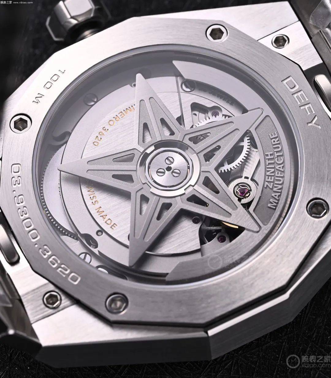 这表示,手表小秒针10秒转一圈,而不是一般手表60秒一圈.