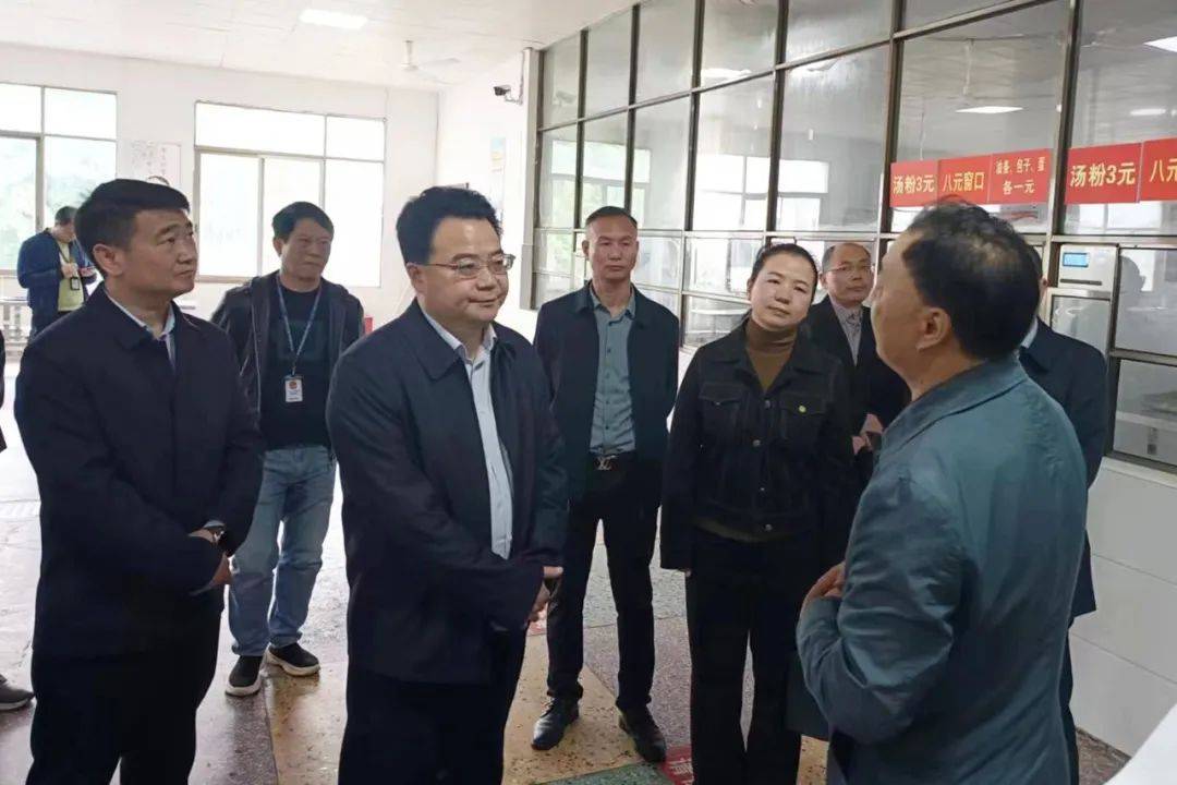 赵立平调研督导校园食品安全及周边环境等工作_师生_管理_永州