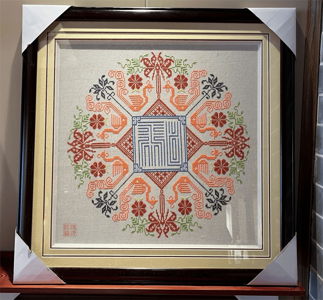 从民间传奇到国家级非遗 麻柳刺绣的"重生"之路 | 匠心