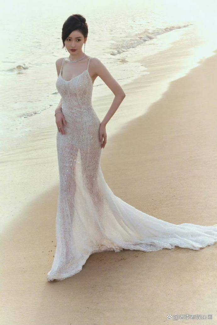 张天爱这大胯简直就是中国版卡戴珊细支结硕果才是顶级身材