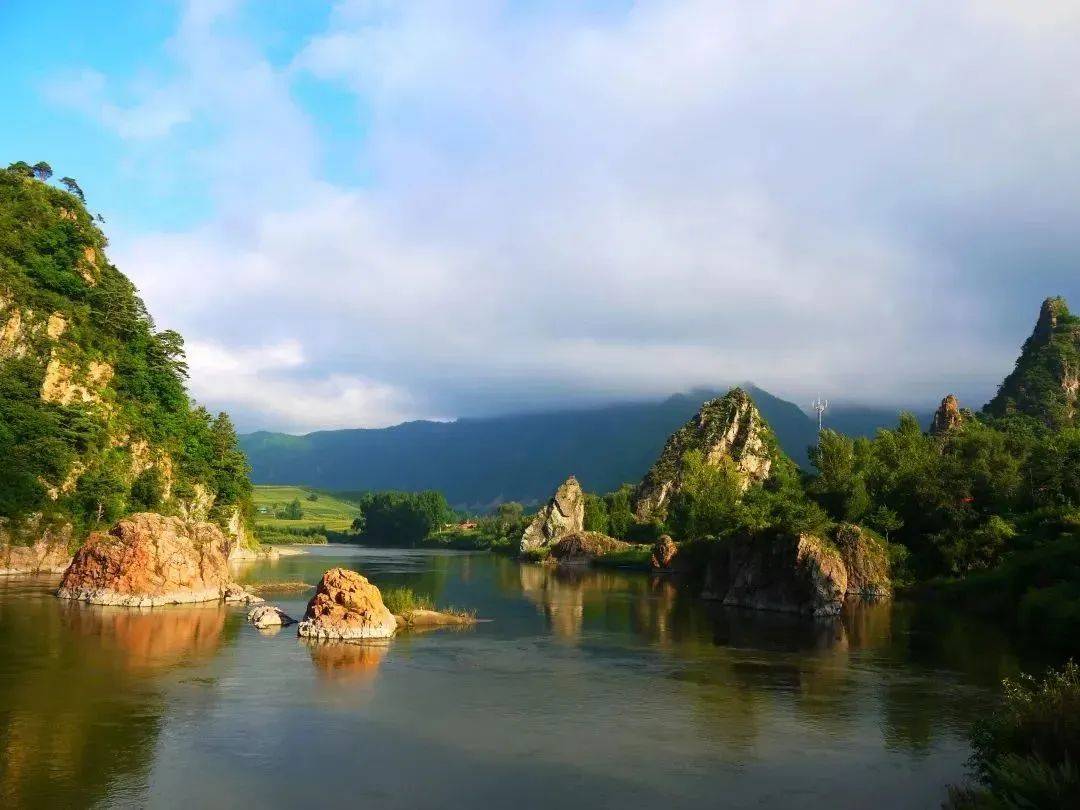 迎春出发寻春趣白山邀你来踏青