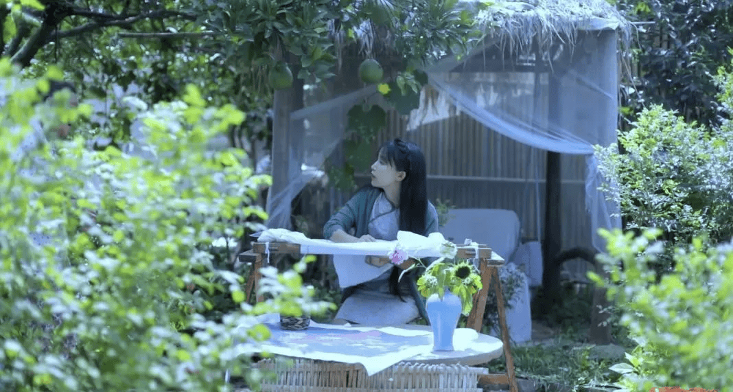 李子柒豪宅曝光我却看到最悲哀一幕低俗审美正在入侵你的生活