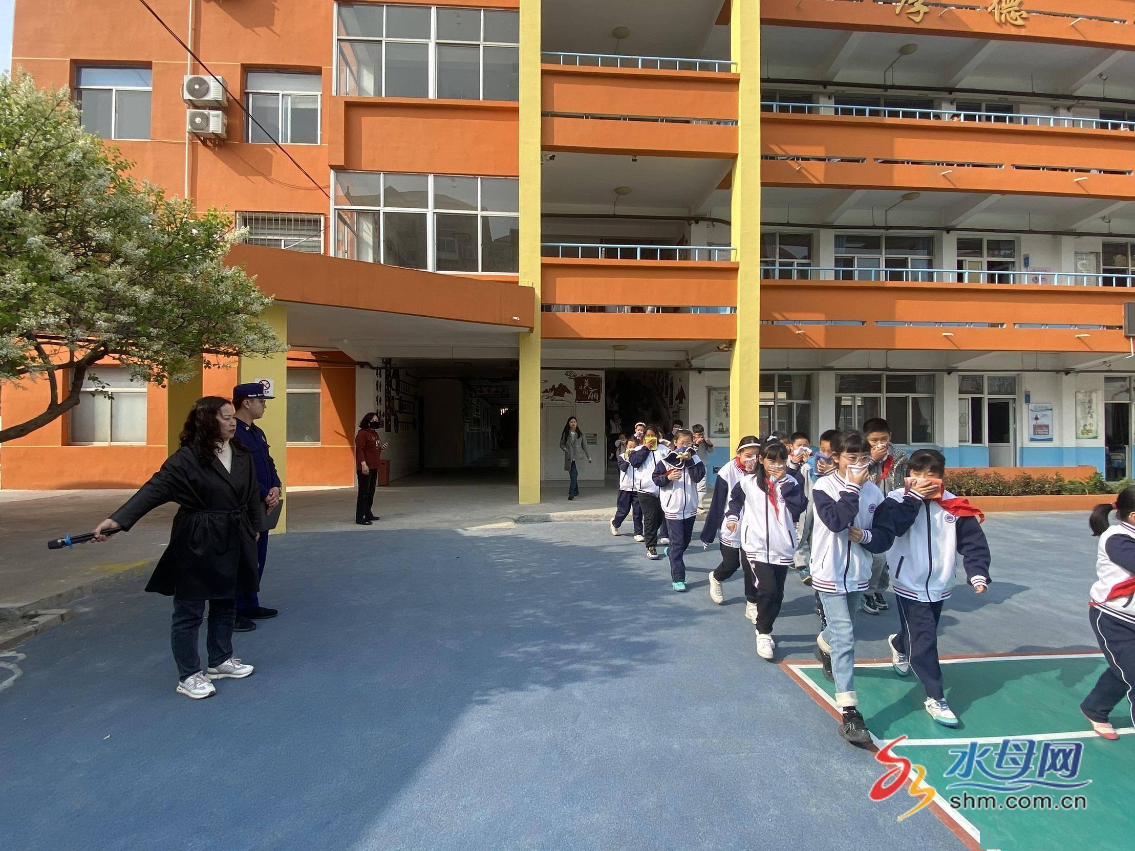 奇山小学图片