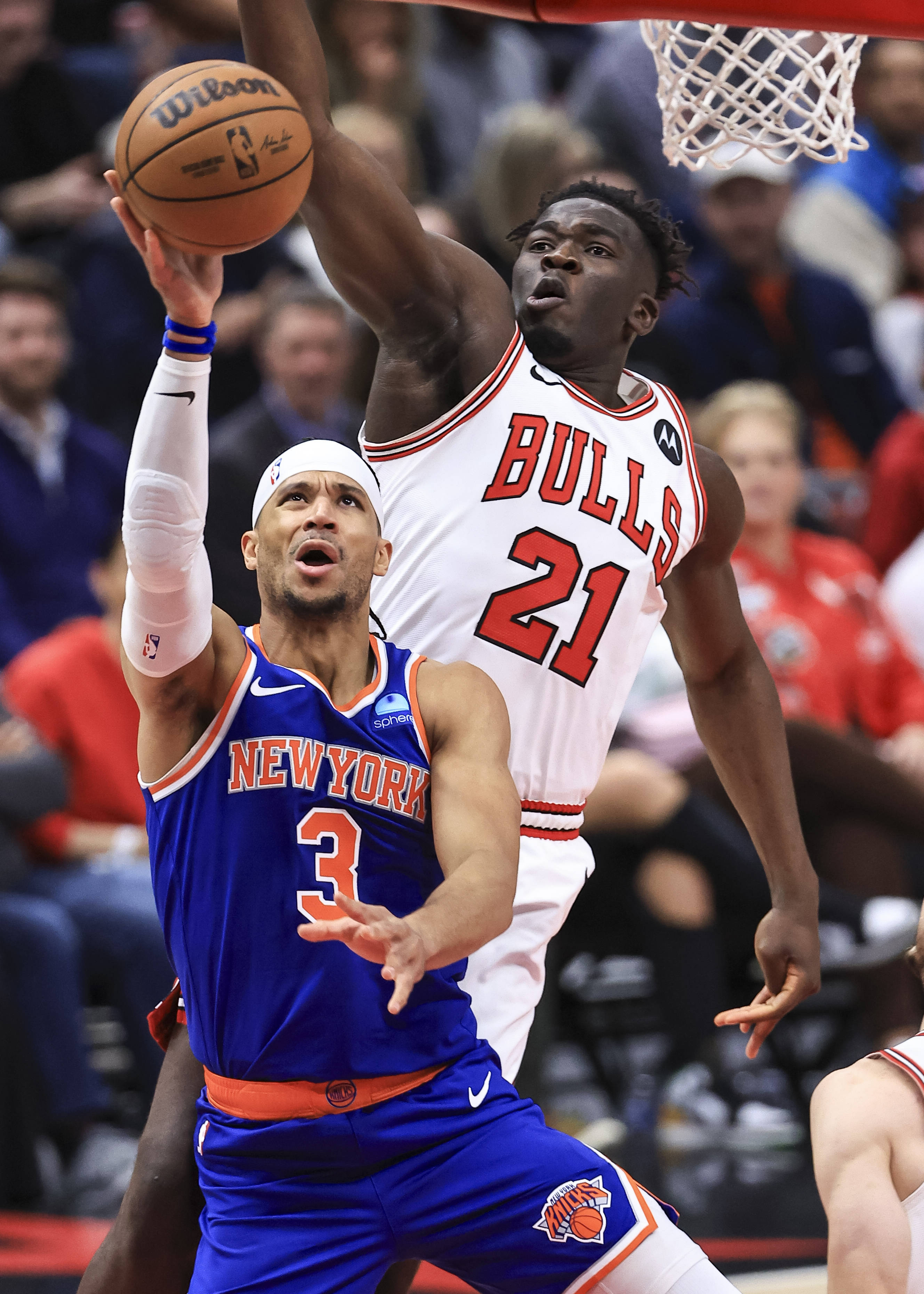 篮球——nba常规赛:尼克斯胜公牛_比赛_新华社_球员