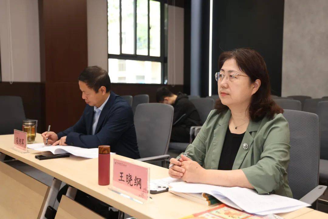 教研员日54语文表达与交流的创意实践探究英语落实学习活动观的趣味课