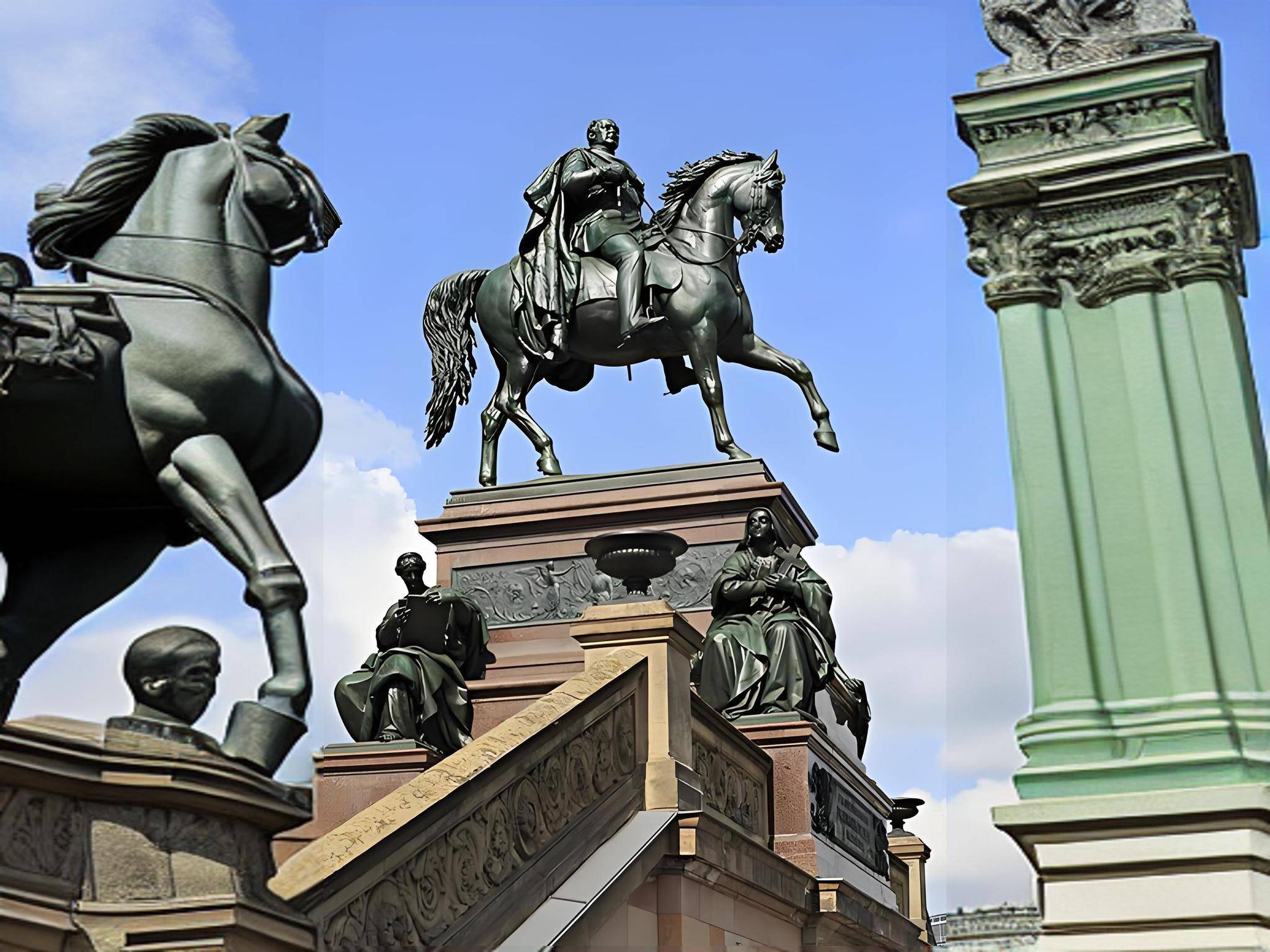 全球十大口碑最好的自行车辐轮王意大利一王四后公路车品牌排名榜