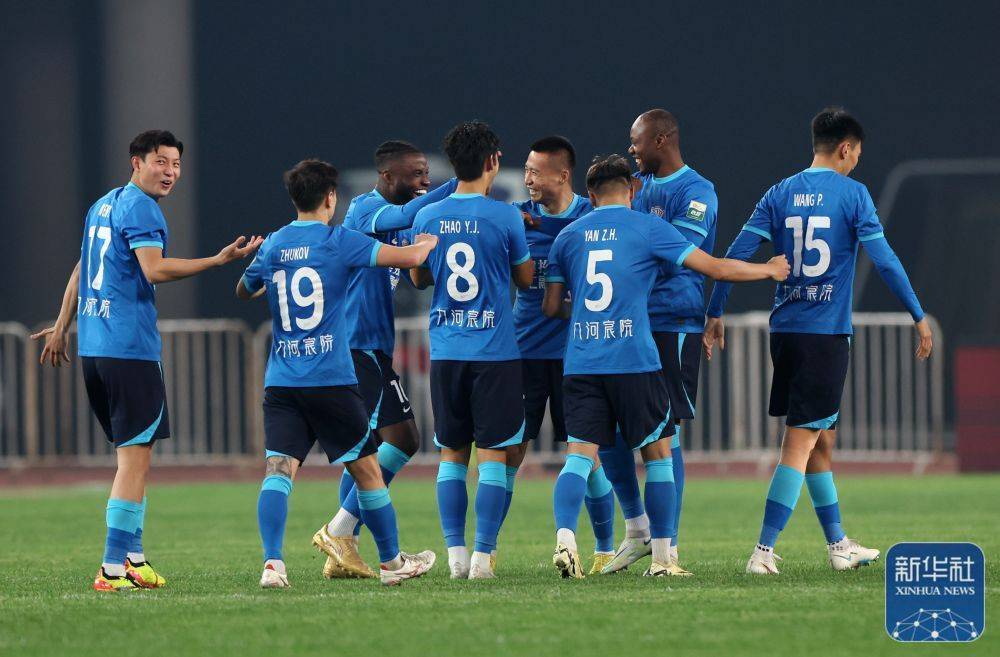 足球丨中超沧州雄狮胜长春亚泰