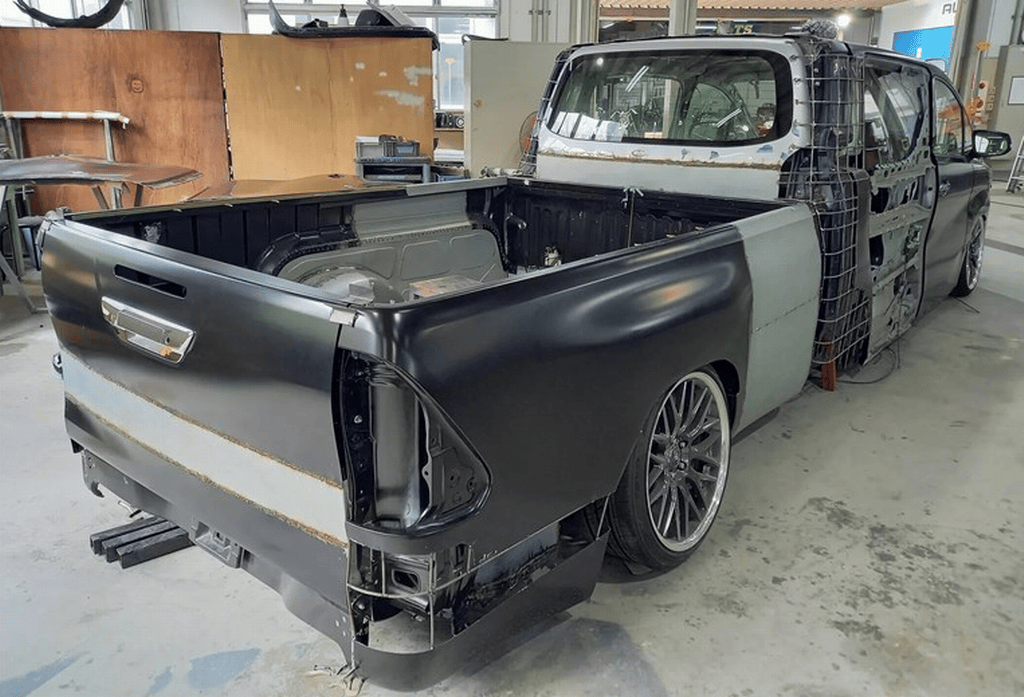 给埃尔法加个后斗,gcd nats alphard super dually truck模型试玩