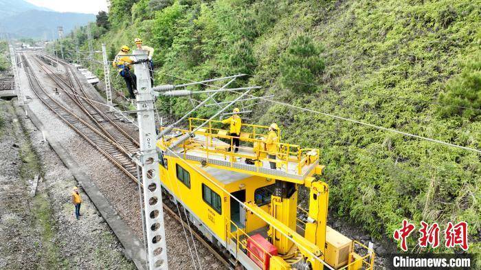 焦柳铁路完成集中修保障汛期运输安全
