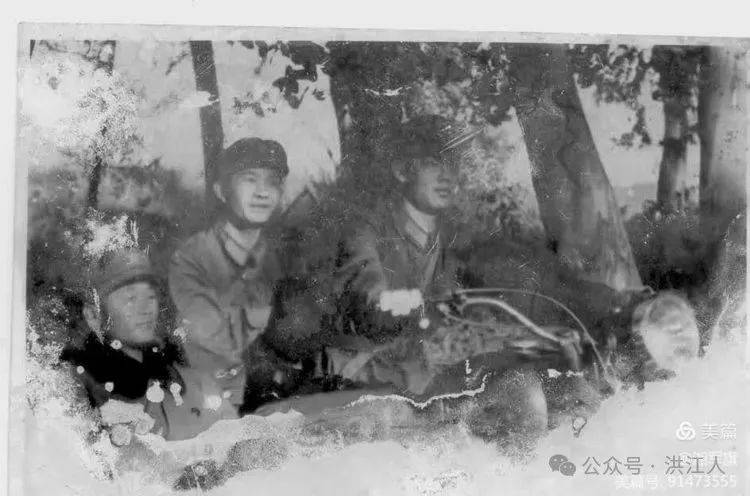 清明追思参战老兵英雄李松平